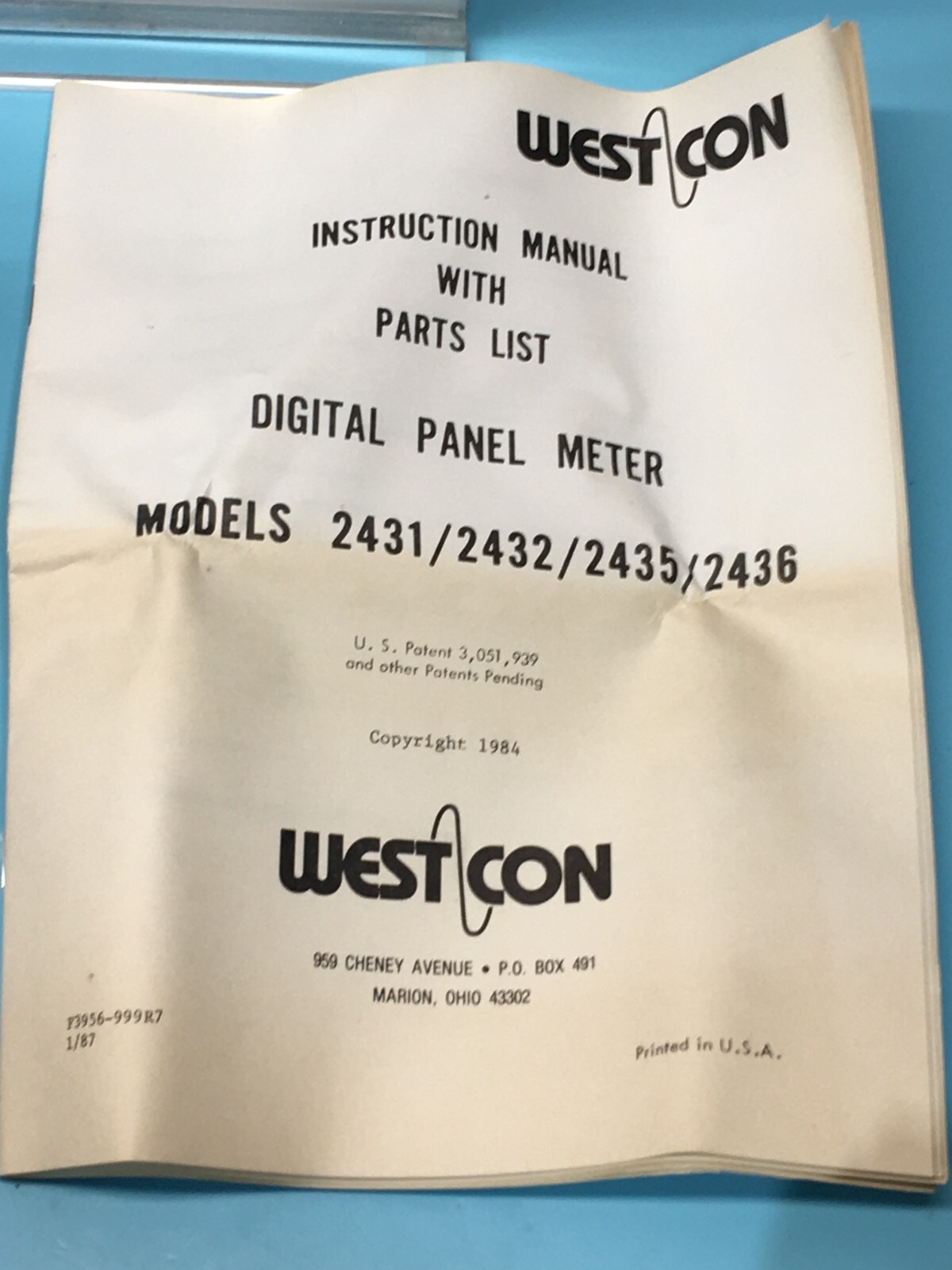 Weston Counter 2435 NON-BCD Digital Panel Meter Runs 115VAC 0-2V, 153252
