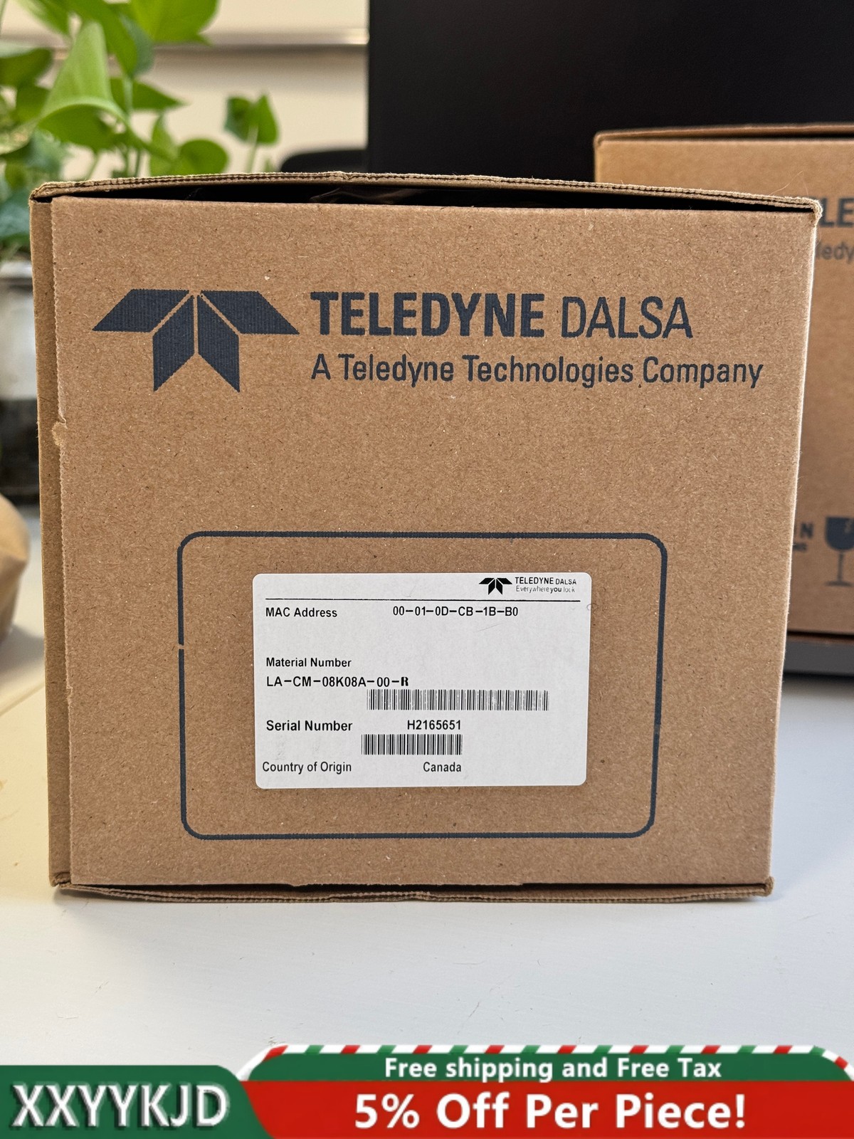 DALSA LA-CM-08K08A-00-R brand new Industrial Camera LA-CM-08K08A-00-R