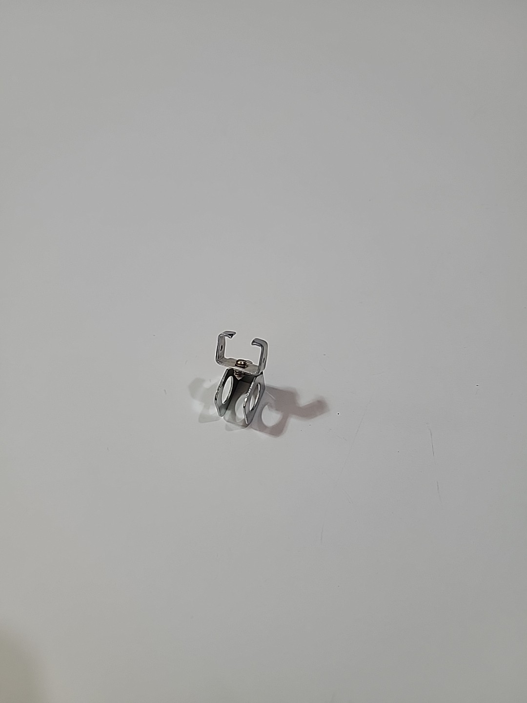 Allen Bradley 1492-AMCBL1 Ser. A, Single Pole Circuit Breaker Locking Attachment