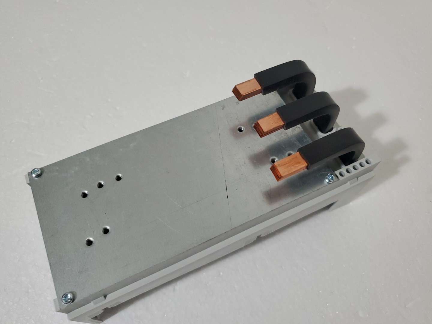 Wohner 32575 EQUES Power Connector Busbar Adapter New