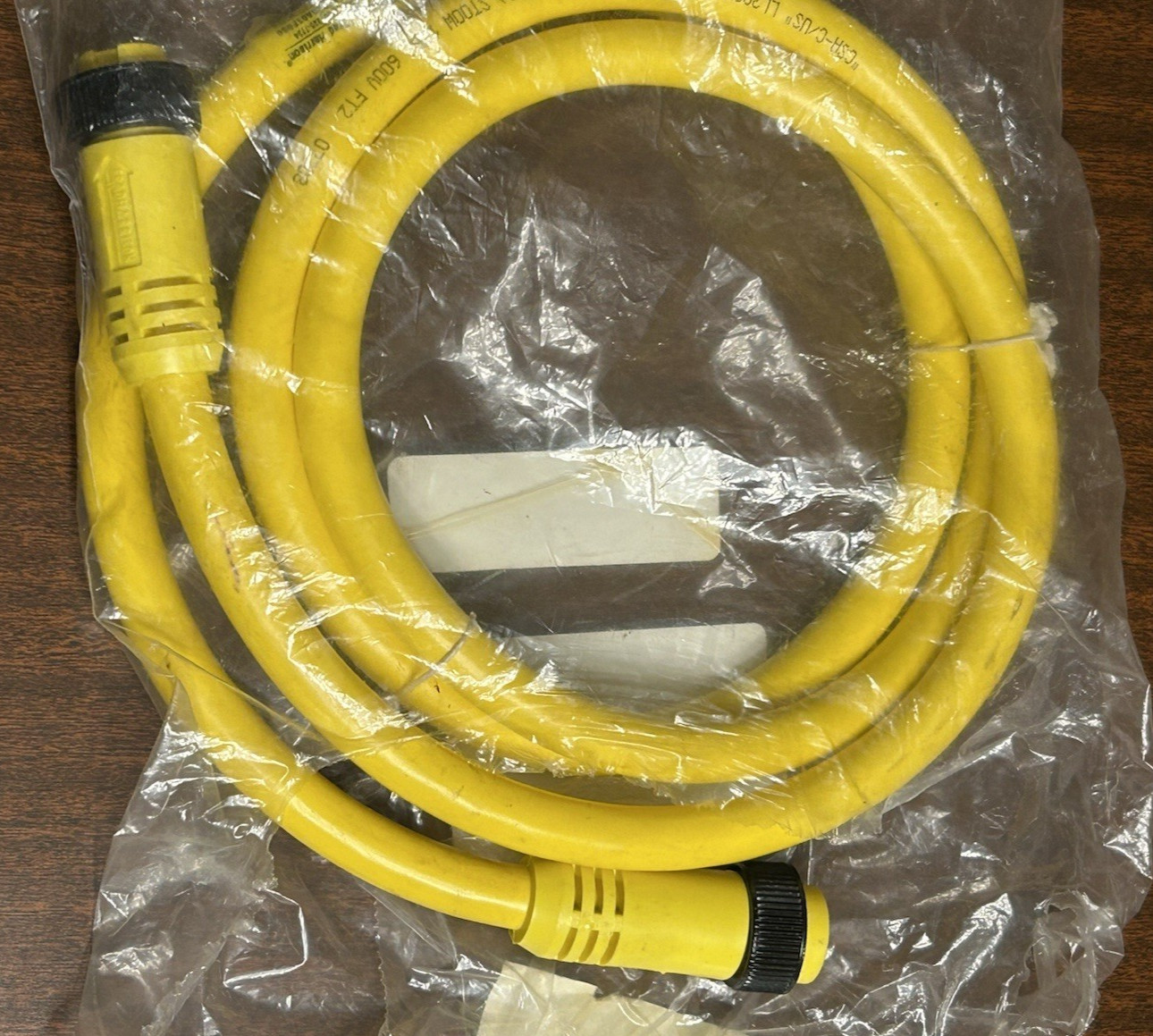Brad Connectivity 1300110051, 6′ 16/7 AWG PVC Cord, male/female 7P, NEW