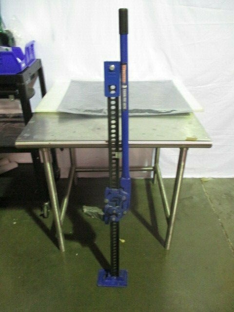 Westward 3 Ton Farm/RV Service Jack, Lift Range: 5-1/4″ to 39-3/4″, 100827