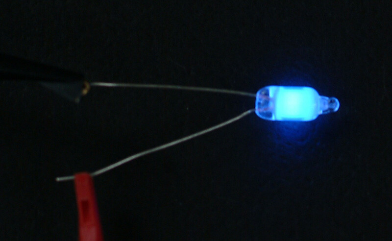 50 pcs Neon Bulb 5mm Mix Colors White Red NE-2 Yellow Green Blue w/Resistors