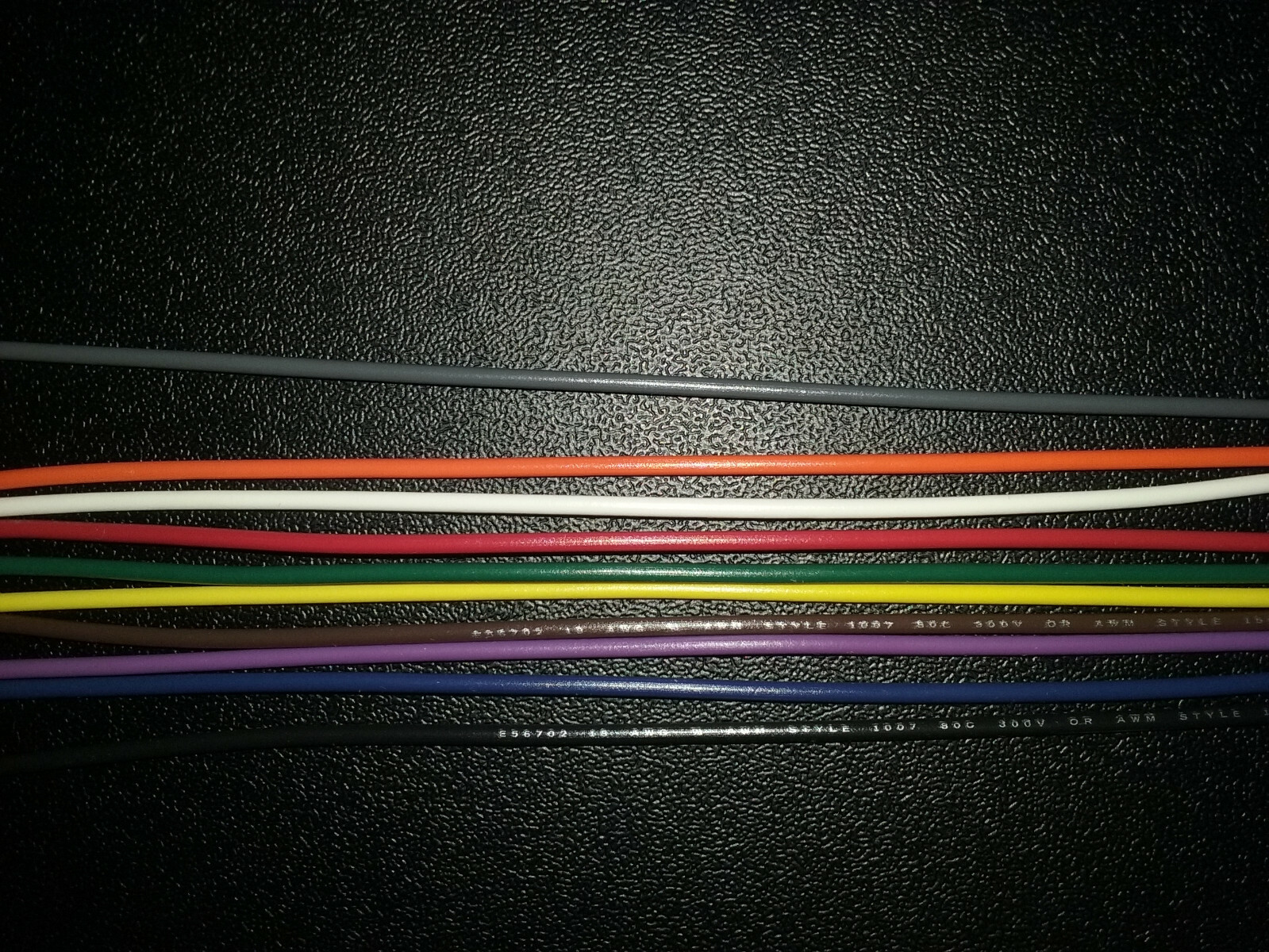 18 AWG Gauge Stranded Hook Up Wire 10 colors 10, 25, 50 ft UL1007 300v