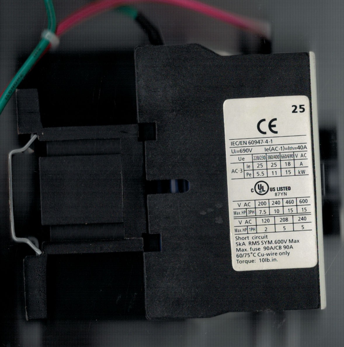 Dayton 2UXL4 IEC Magnetic Contactor, Coil: 240V / nema 12 start stop encloser