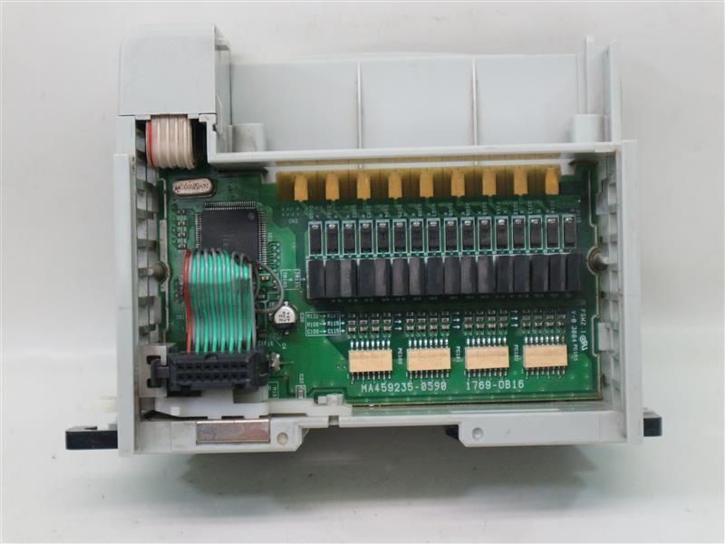 Allen-Bradley Output Module w/o Terminal w/ 1769-ECR Right End Cap/Terminator