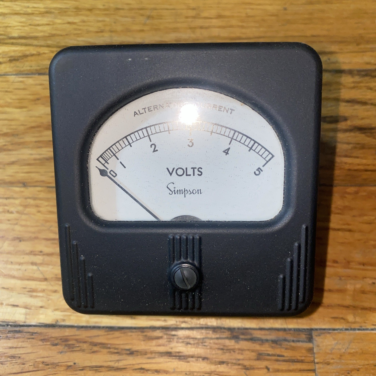 57-0-5VAC – SIMPSON – Meter, 0-5V AC, 3″ x 3″