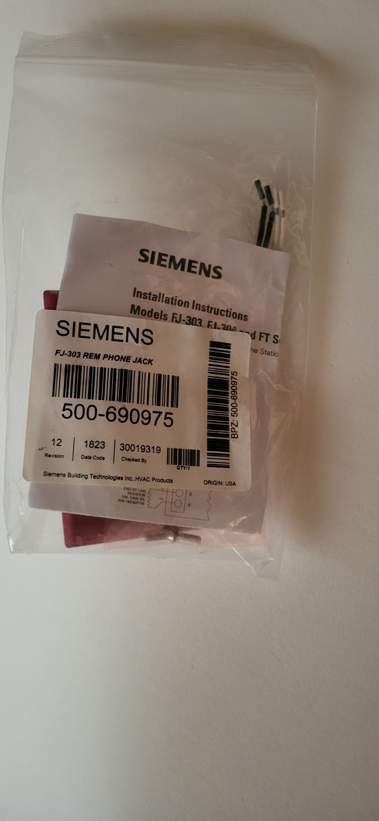 New Siemens FJ-303 / 500-690975 REM Firefighters Phone Jack Free Shipping