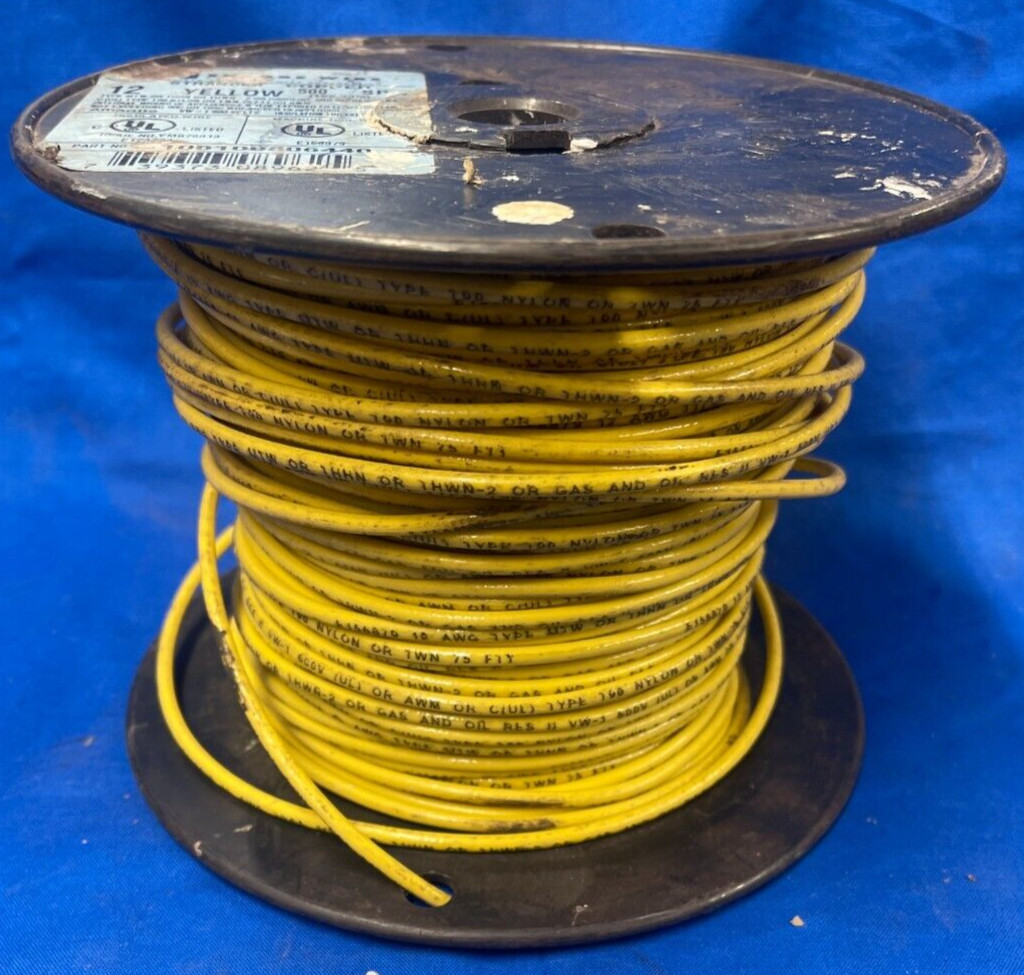 ENCORE WIRE 106100806440 STRANDED COPPER WIRE 12 AWG YELLOW LENGTH: 270′