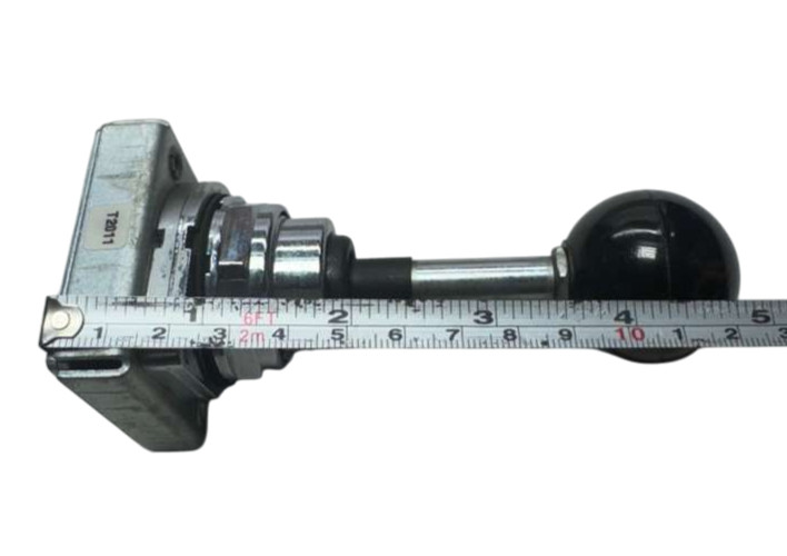 Eaton Cutler-Hammer 10250T452 Heavy Duty Oiltight Joystick Operator 2-Position