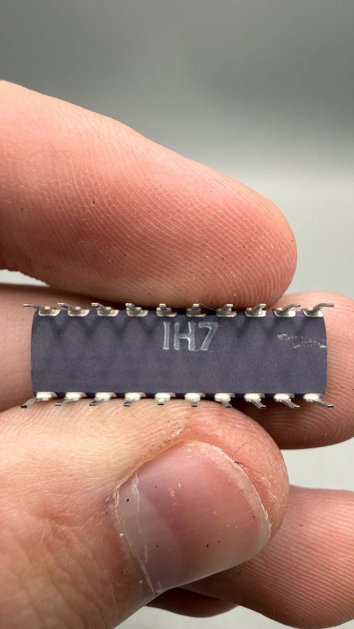 National Semiconductor DAC1230LCD 12-Bit DAC Ceramic CDIP-20 Gold Top Lot of 7