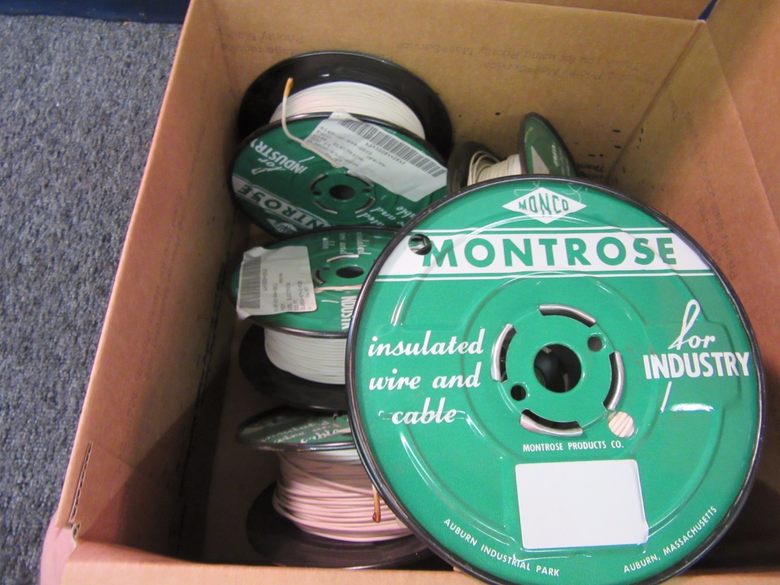 Monco 3000′ 20 Awg White 19 Stranded Cable Electrical Wire Insulated Spool