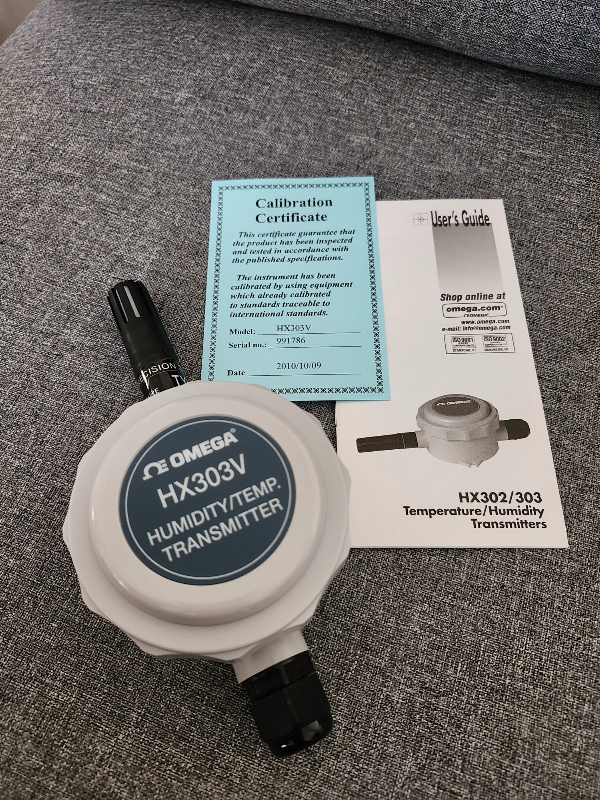 OMEGA HX303V Humidity & Temperature Transmitter, 0-100°C, 0-100% RH, 0-1V Output