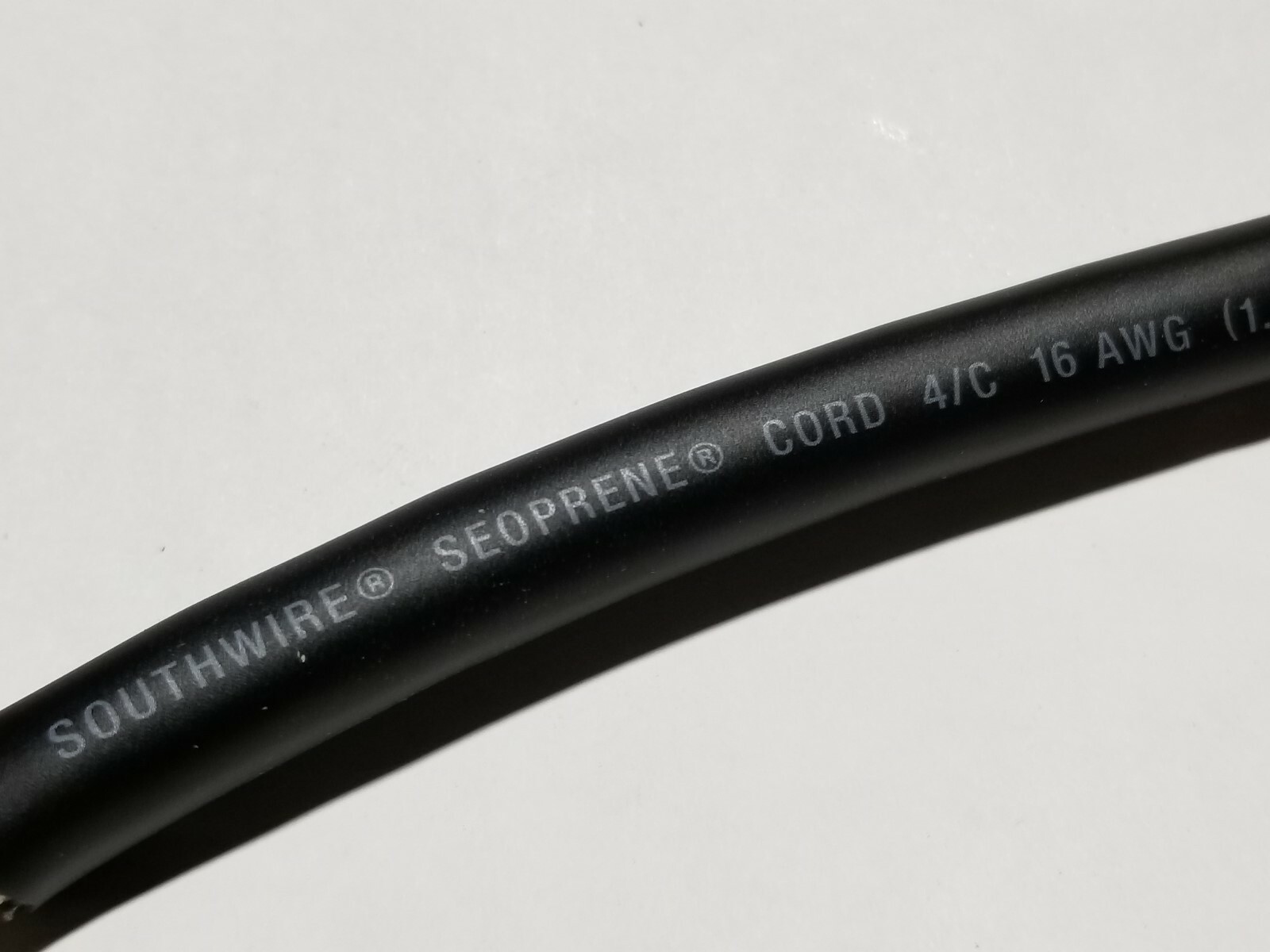 NEW Southwire 550464 16/4C Seoprene SEOOW 105C 600V Power Cable Cord Black