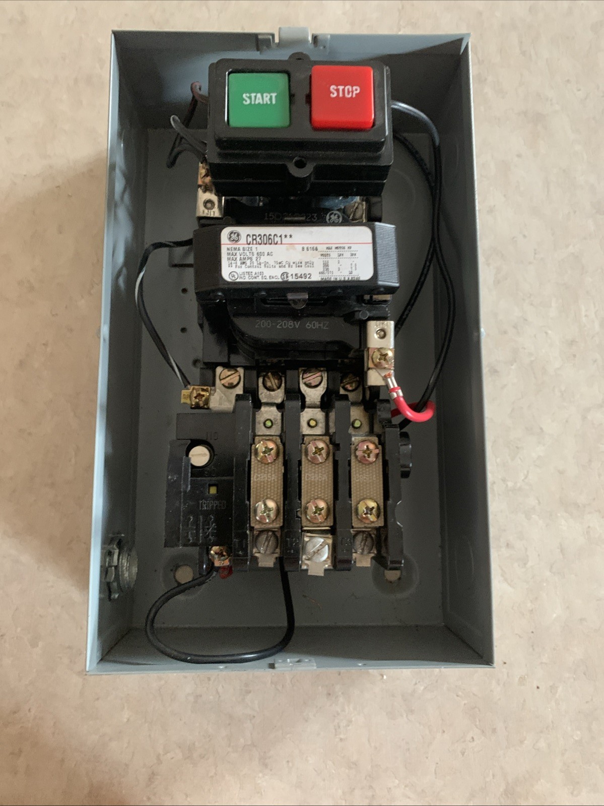 GE CR306C1 Motor Starter 300-Line Control 600V 27A 200V/208V Coil W/ Stop-Start
