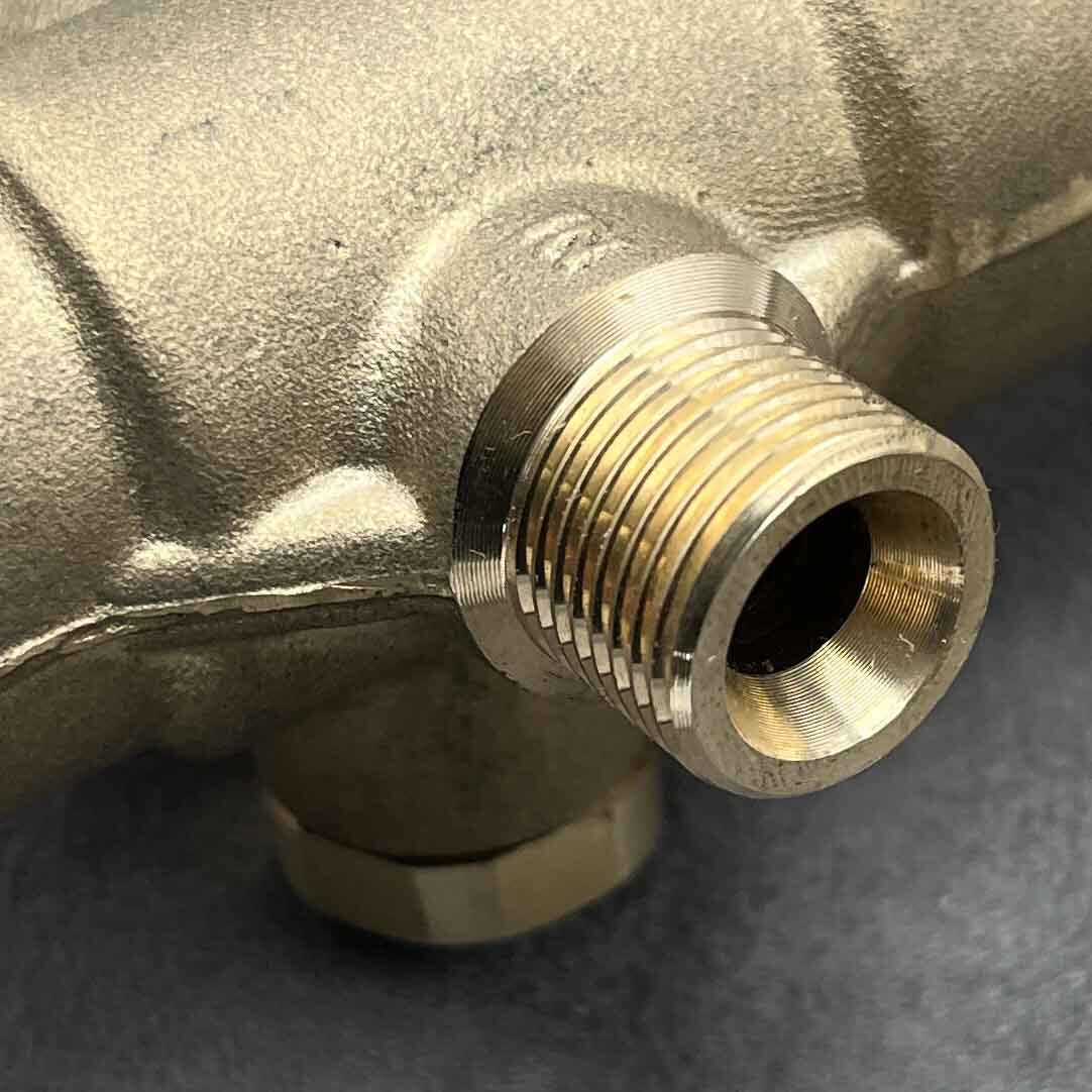 1Pcs New For VB350 pressure regulating valve 350 kg 39MPa 40L/min