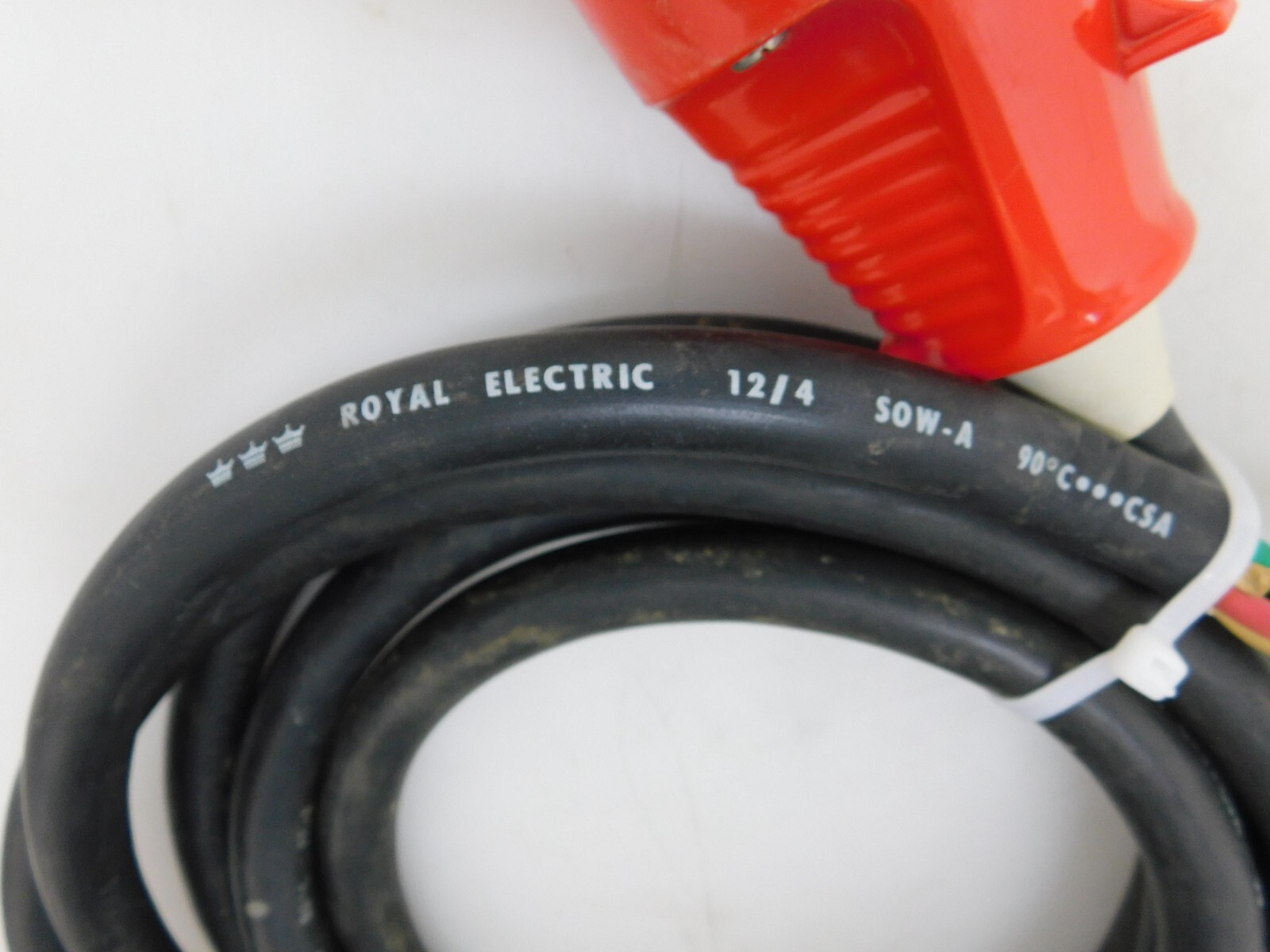 ROYAL ELECTRIC 12/4 Sow-A CEE tvp ISA- Bra /220/380V