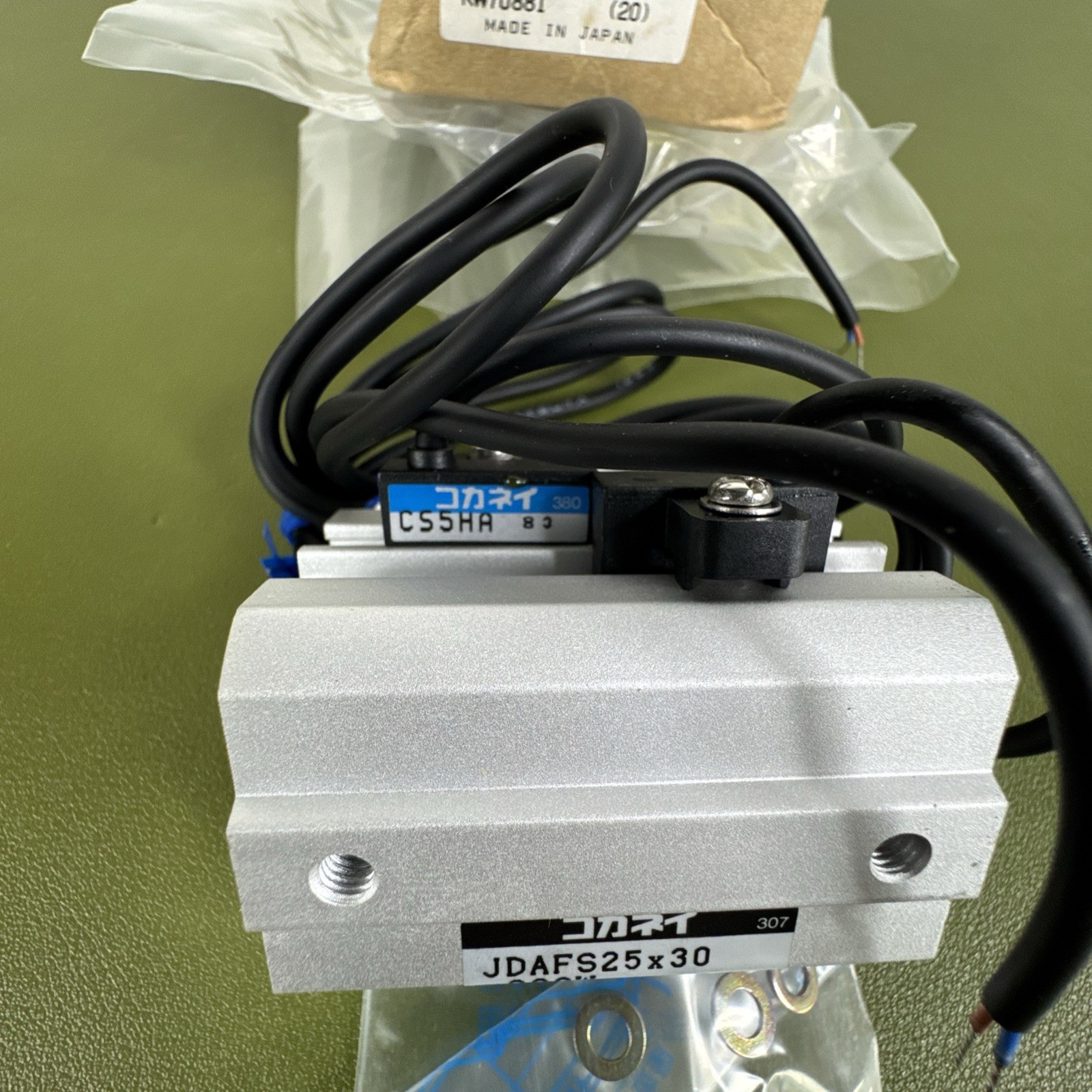 Koganei JDAFS25X30-CS5HA2-230W Air Cylinder, w Wiring