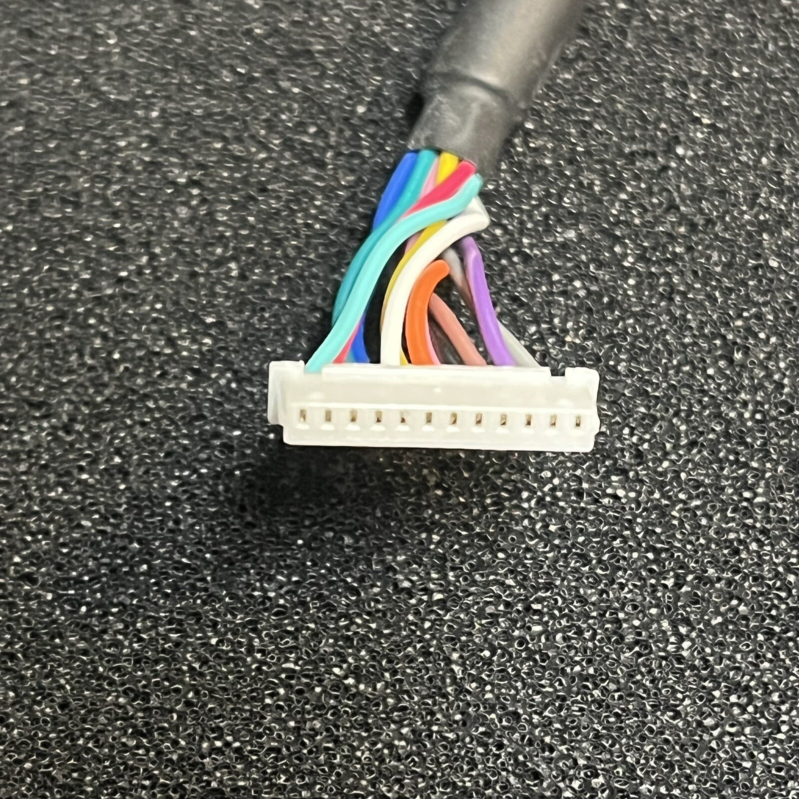 ADVANTECH PC/104 VGA cable 1700000898 / 1700000898 (BRAND NEW)
