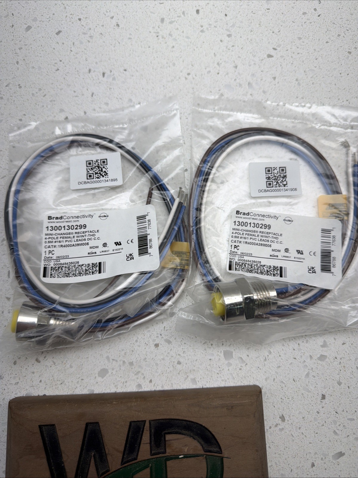 BRAD CONNECTIVITY 1R4000A39M005 4P F SINGLE ENDED CORDSET 1300130299, (Lot Of 2)