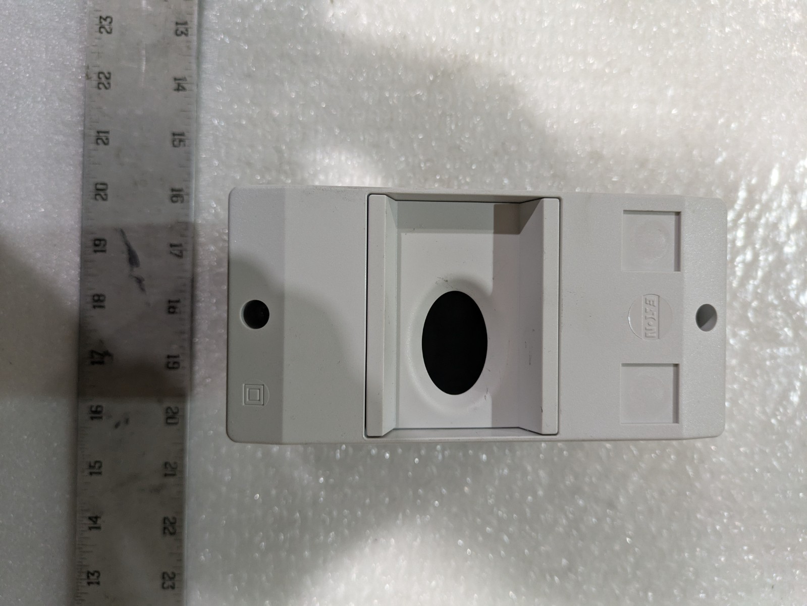 EATON C1-PKZ01 ENCLOUSER INSULATED SURFACE MOUNT