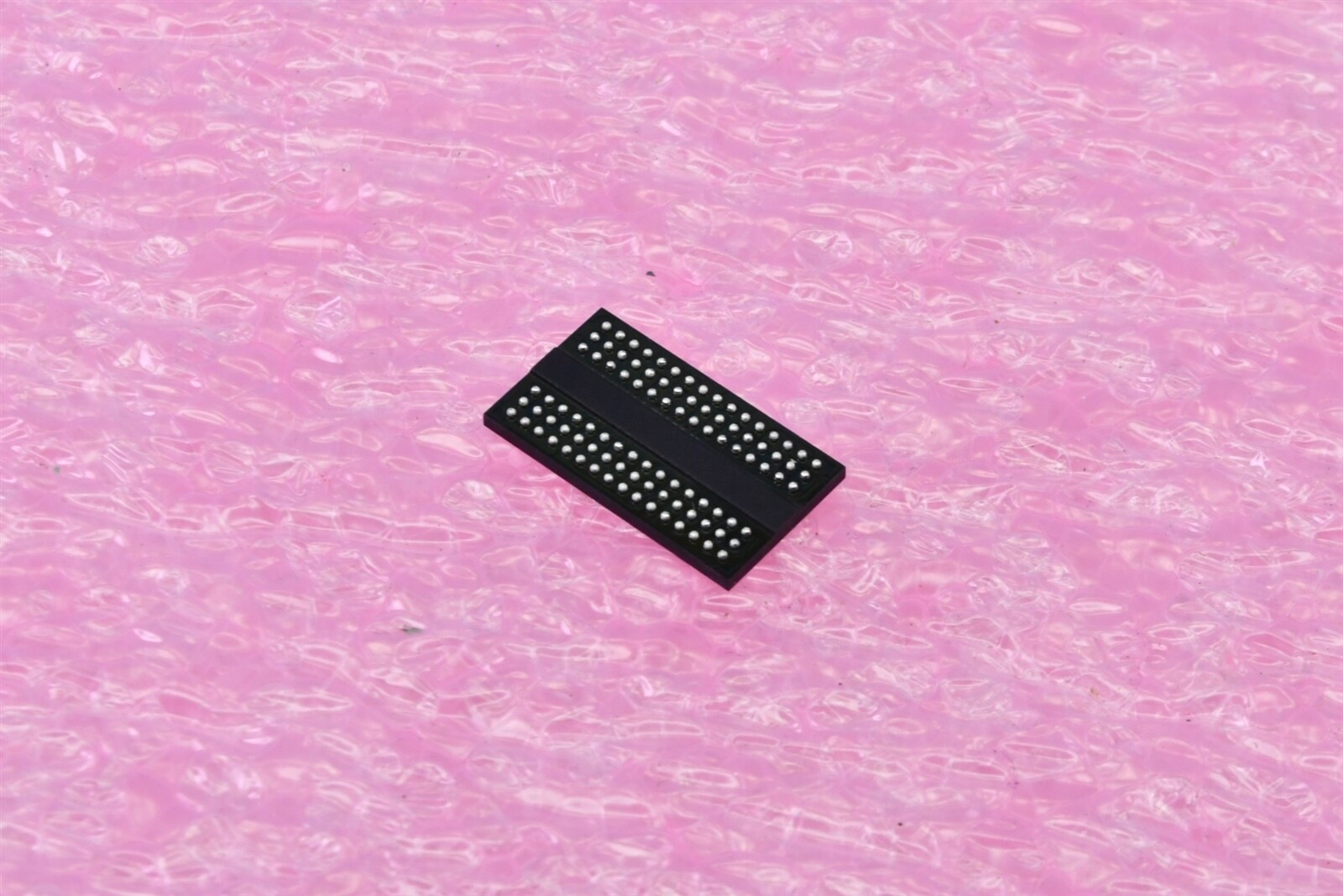 24 Micron SDRAM DDR3L Memory IC 2Gbit Parallel 800 MHz MT41K128M16JT-125:K