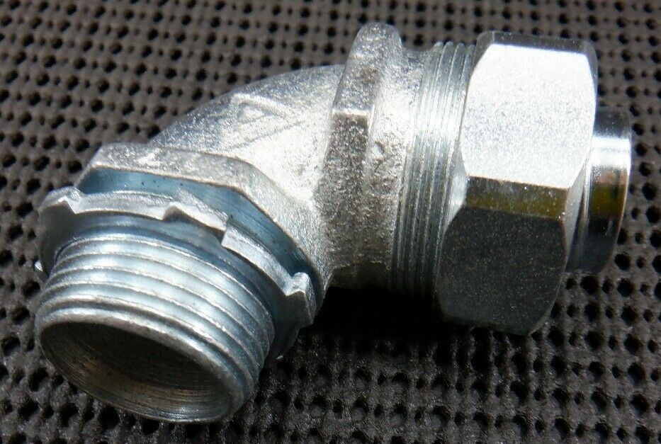 Appleton ST-9075 Liquidtight ¾” Flexible Connector 90° Mall Iron – Lot of 9