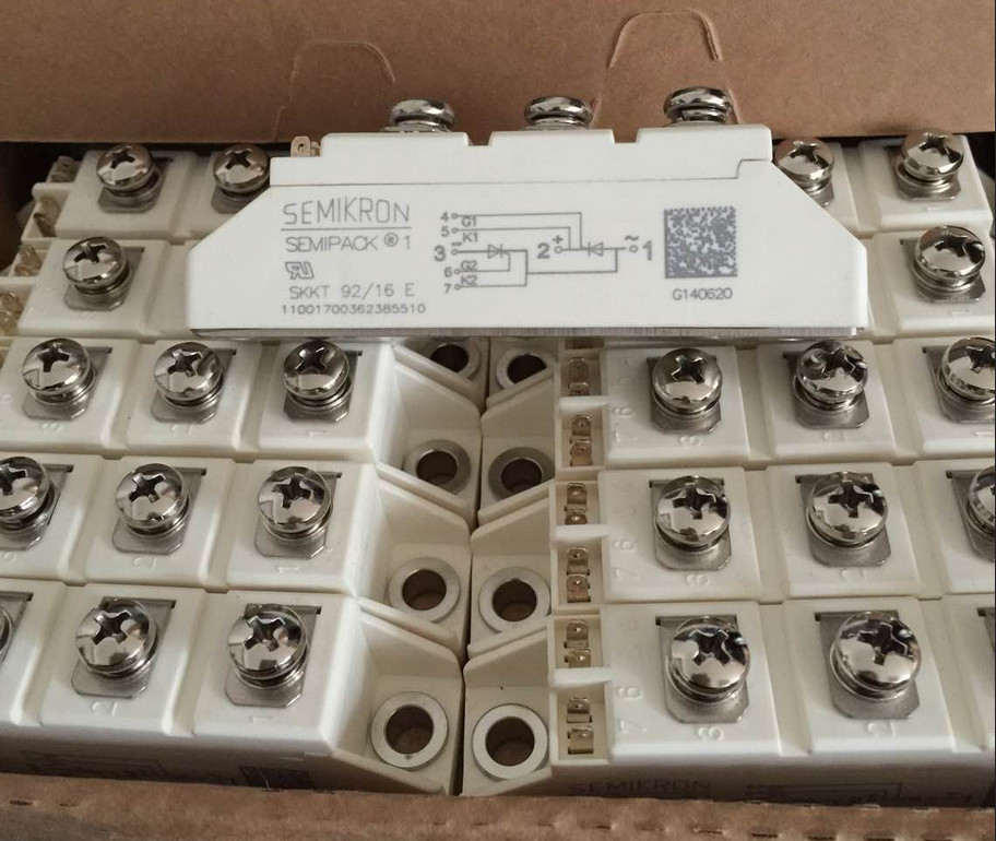 NEW 1PCS SKKT92/16E SKKT92-16E SKKT 92/16E Package:MODULE