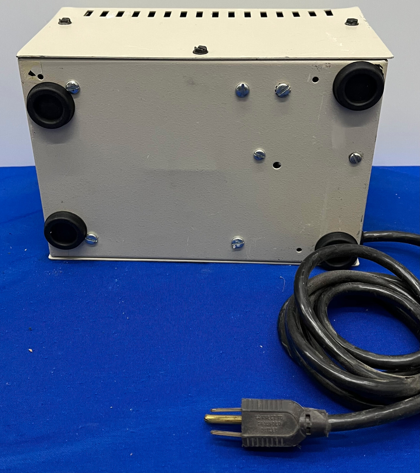 LINETAMER PCLT 150 POWER LINE CONDITIONER 150VA 60HZ IN 120 OUT 120