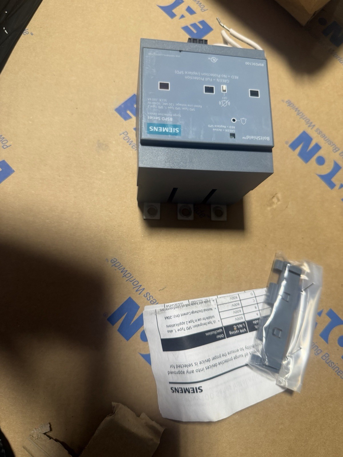 1-SIEMENS BSPD3C100 SURGE PROTECTIVE DEVICE BSPD SERIES SURGE PROT (CLEAN USED)