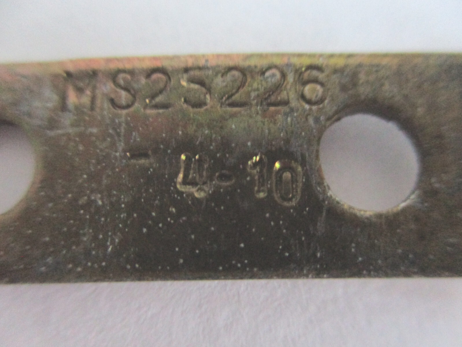 MS25226-4-10 Conductor Bus Bar Terminal Connecting Link NOS