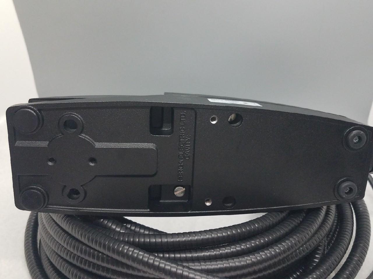 Herga Foot Pedal 6251 On/Off Switch With 36FT Flexible Conduit 10mm Cable FSU10