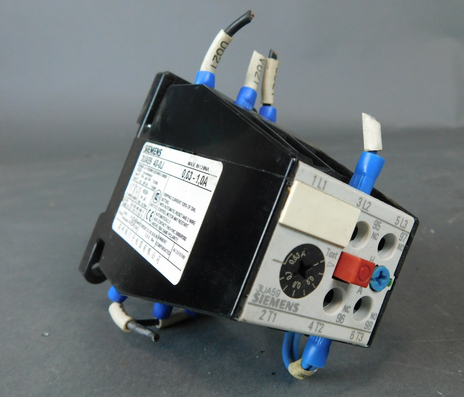 Siemens 3UA59 40-0J 0,63-1,0A Solid State Relay 0.63-1.0A 1NO/1NC