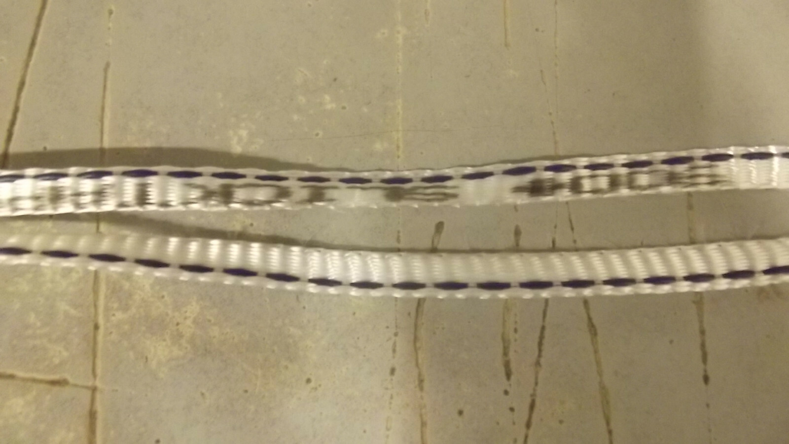 3/8″ x 1000′ 900# tensile polyester detectable pull tape, mule tape, webbing