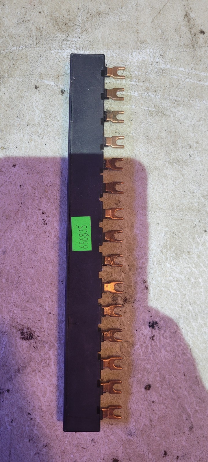 SIEMENS 3RV1915-1DB 63A 690V BUSBAR FEEDER TERMINAL