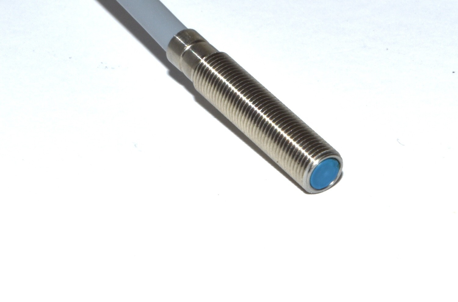 Contrinex Inductive Proximity Sensor, Tubular, 5mm *Open Bag, New* DW-AD-501-M5