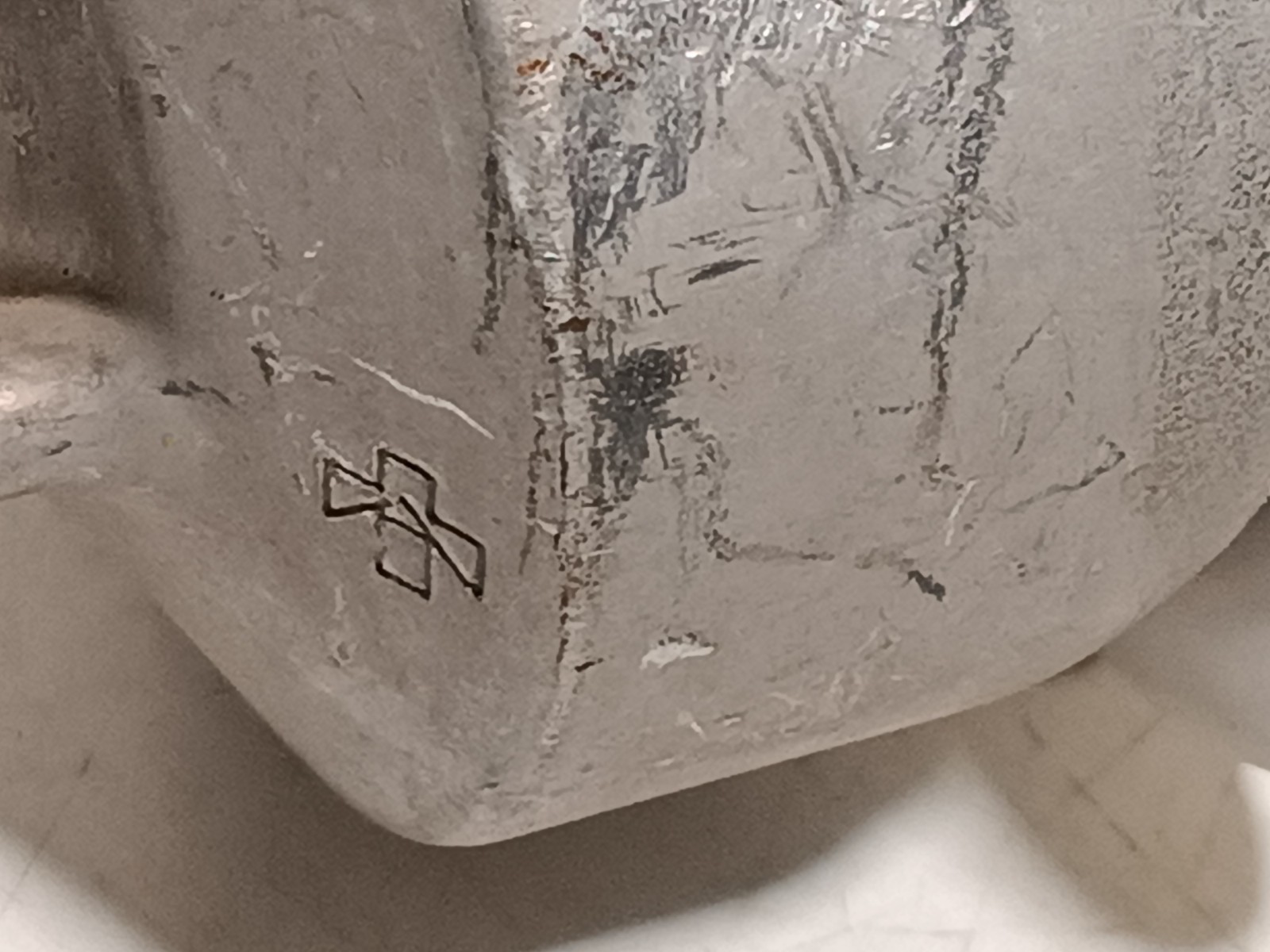 Porcelain high-voltage electrical insulator, 45 Ft/Lb, 6-3/0 ACSR, 6-4/0 AL