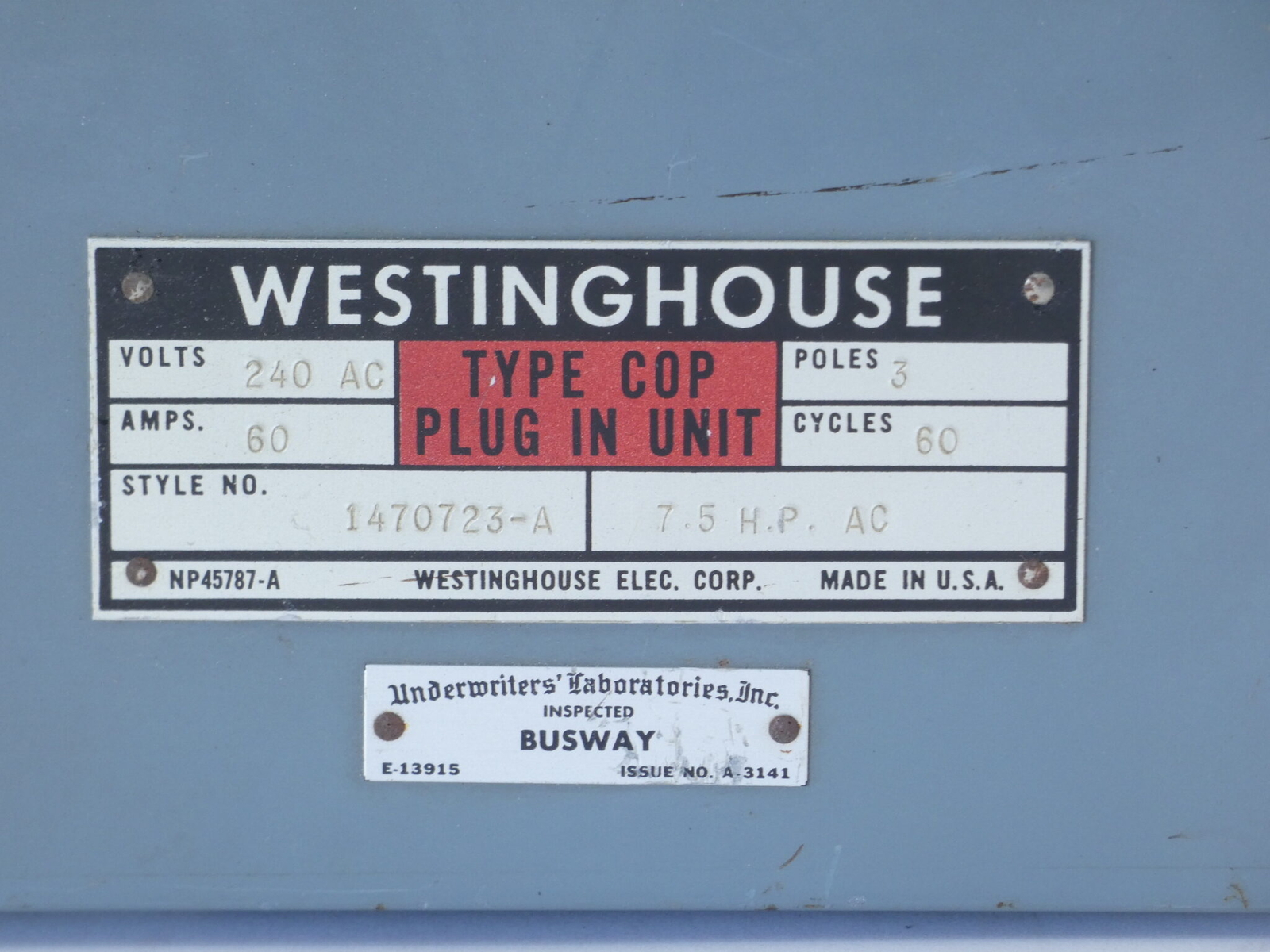 Westinghouse 1470723-A Fusible Cover Operated Bus Plug, 240VAC, 3P, 60A, 60Hz