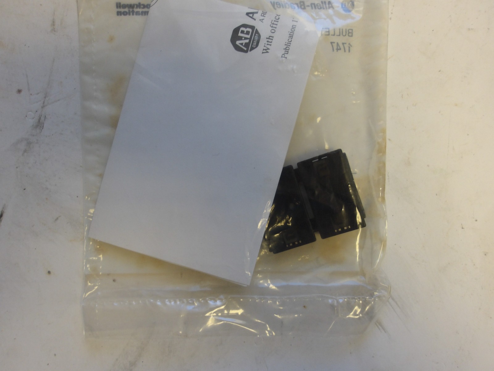 ALLEN-BRADLEY P/N 1747-L541 SERIES C SLC 500 MODULE PROCESS, 16K MEMORY SEALED