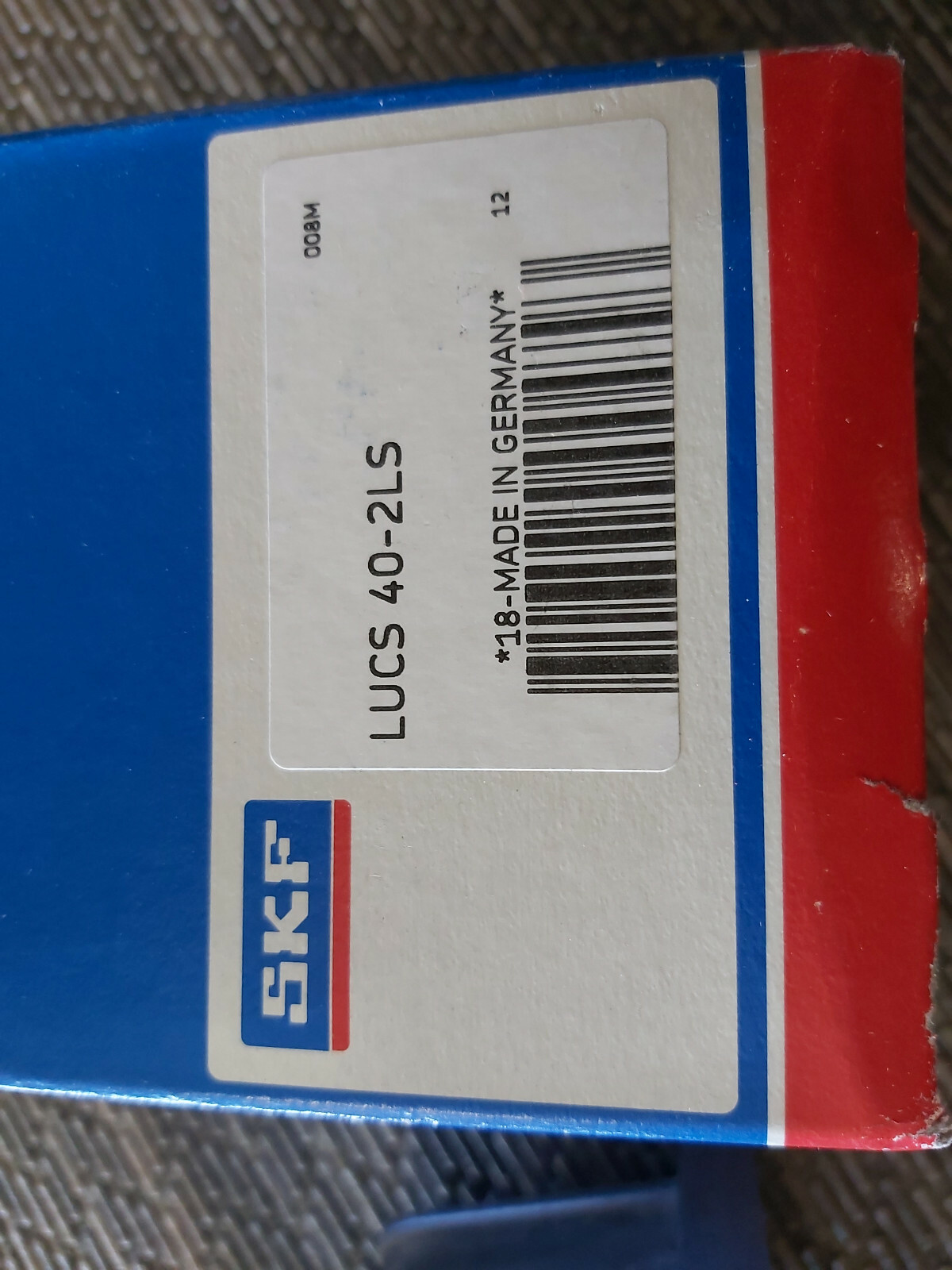 SKF LUCS40-2LS SKF LUC S40-2LS Ball Bearing Linear Ball Unit PLC.