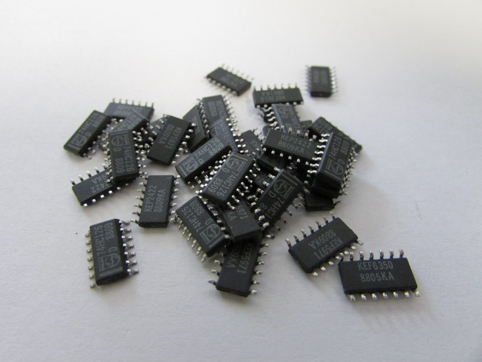PHILIPS 74HC126 74HC IC Integrated Circuit 14Pin – Lot of 50 Pcs NEW! USA SELLER