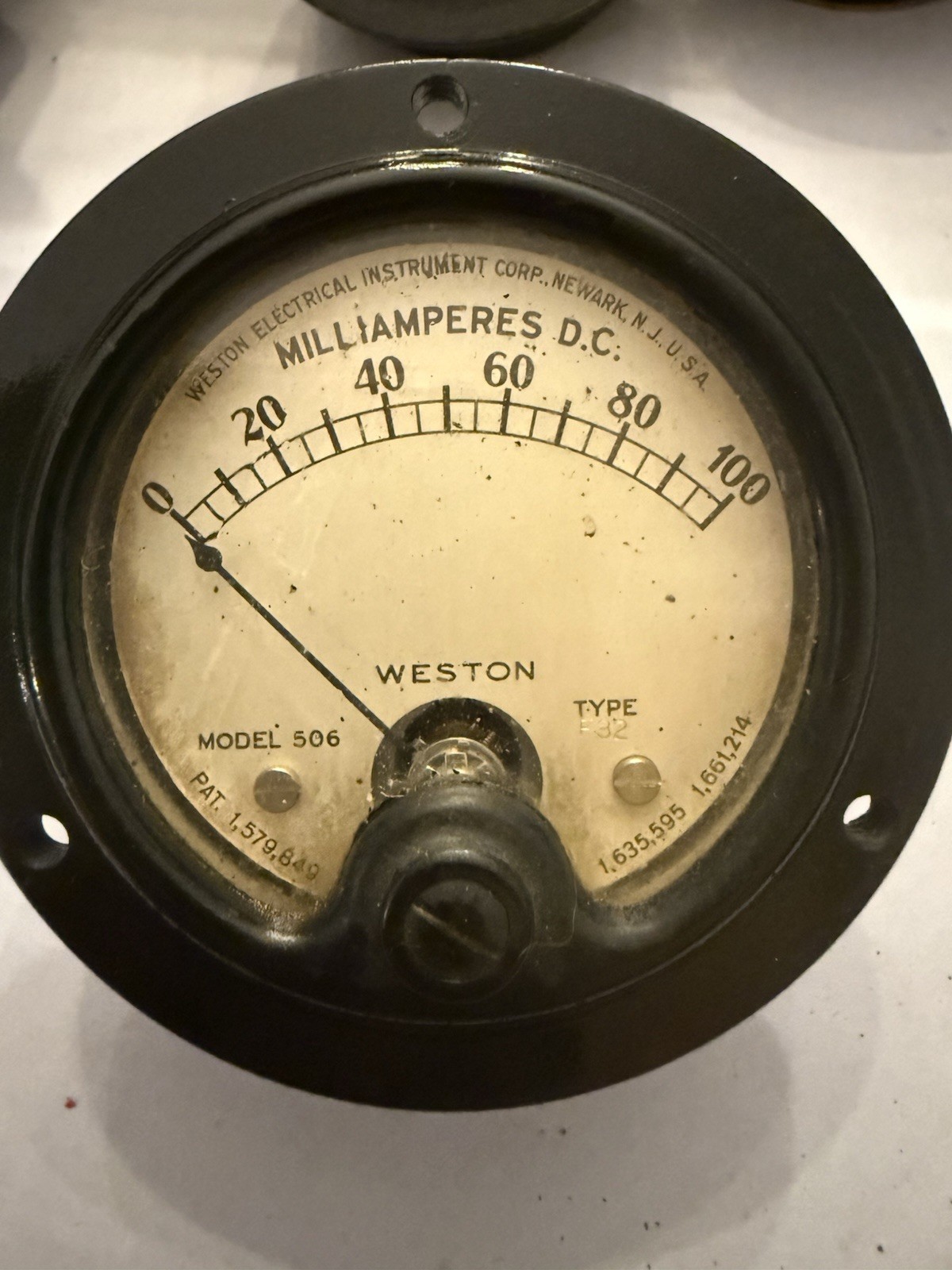 Vintage Weston Model 506 Meter 0-100 Milliamperes DC