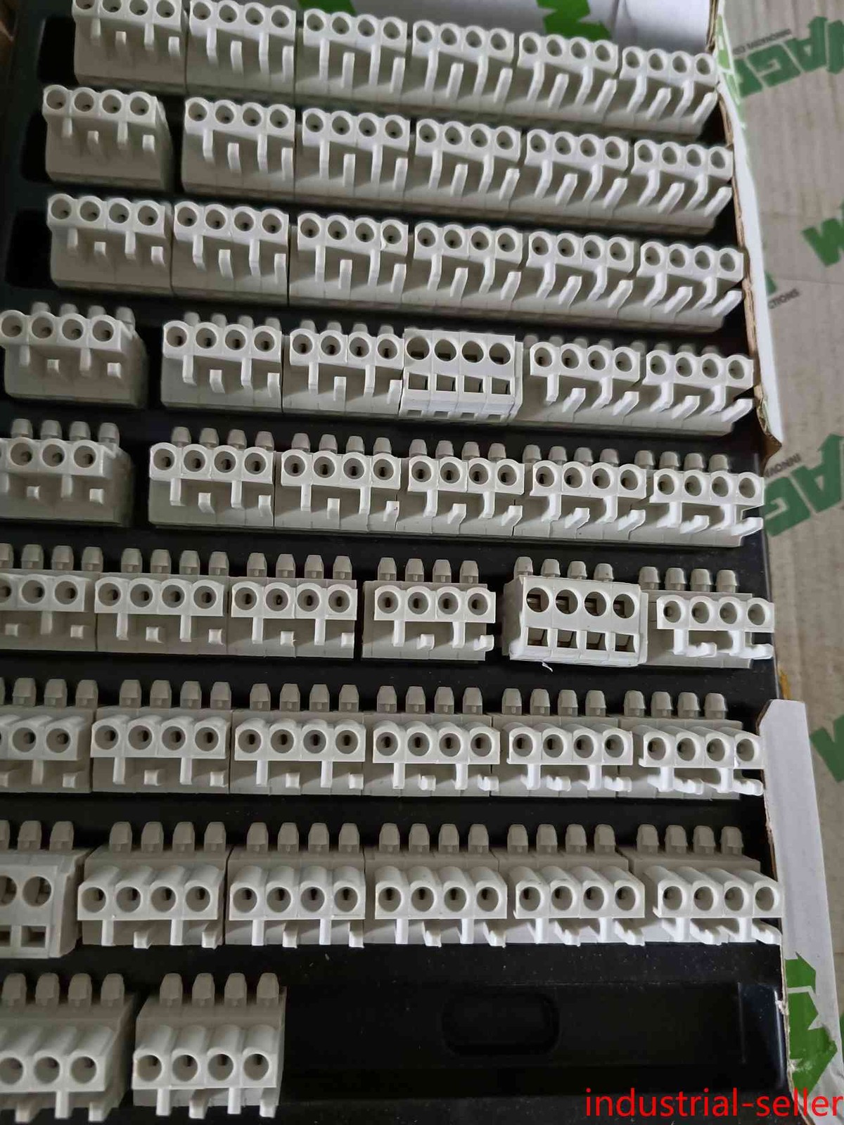 one NEW WAGO 721-104/008-000 Welcome counteroffer