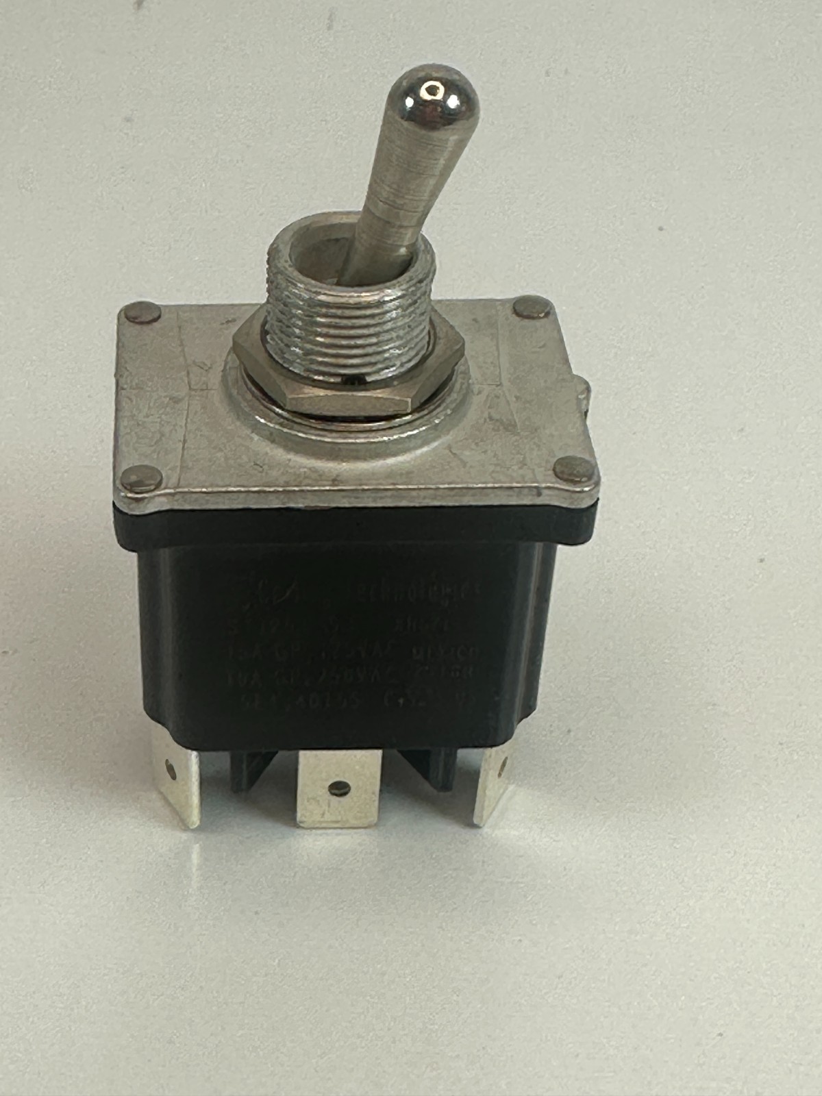 Carling Technologies STJ251-53-XHSZ1 (2518R) Sealed Toggle Switch (Lot of 1)
