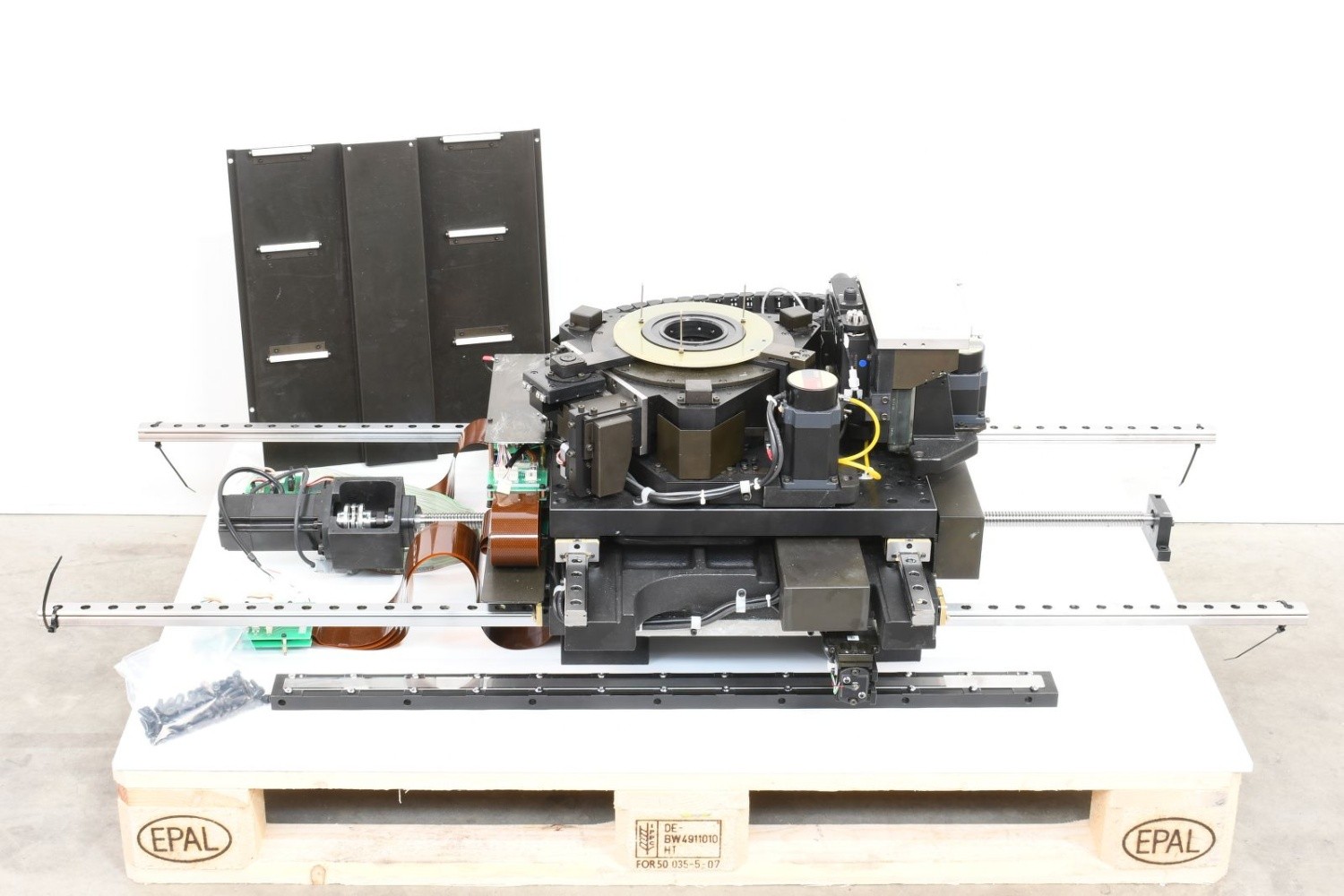 TOKYO SEIMITSU UF300A 300mm, Accretech Wafer Chuck Positioning Unit