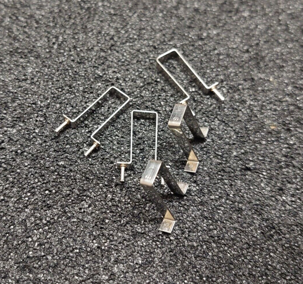 5pcs/lot,KNS150-009HB-RP-R018,Power shunt Resistors Radial,1.5W,18mOhm,VITROHM