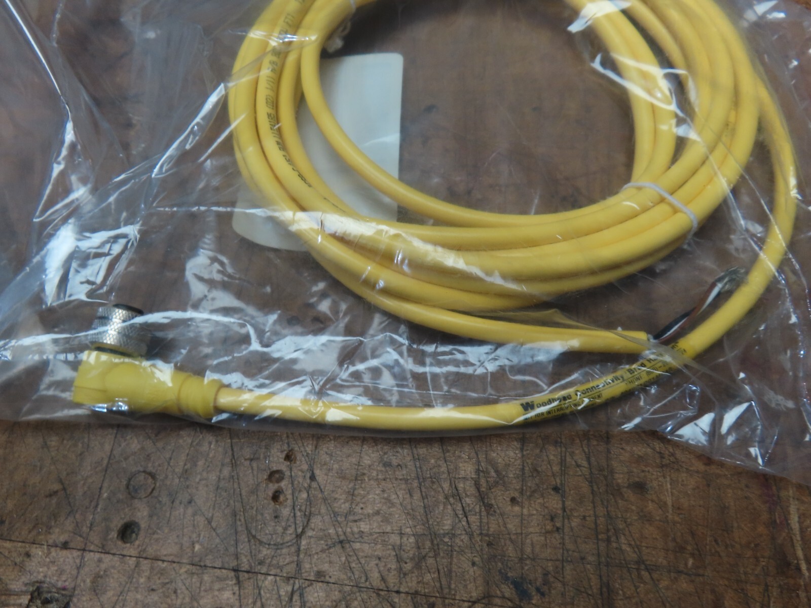 Brad Connectivity 1200651601 micro-change cordset 4 pin female 90 degree