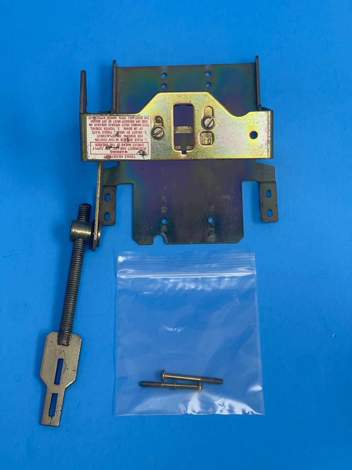 Allen Bradley 1494V-M40 Variable Depth Flange-Operated Circuit Breaker Mechanism