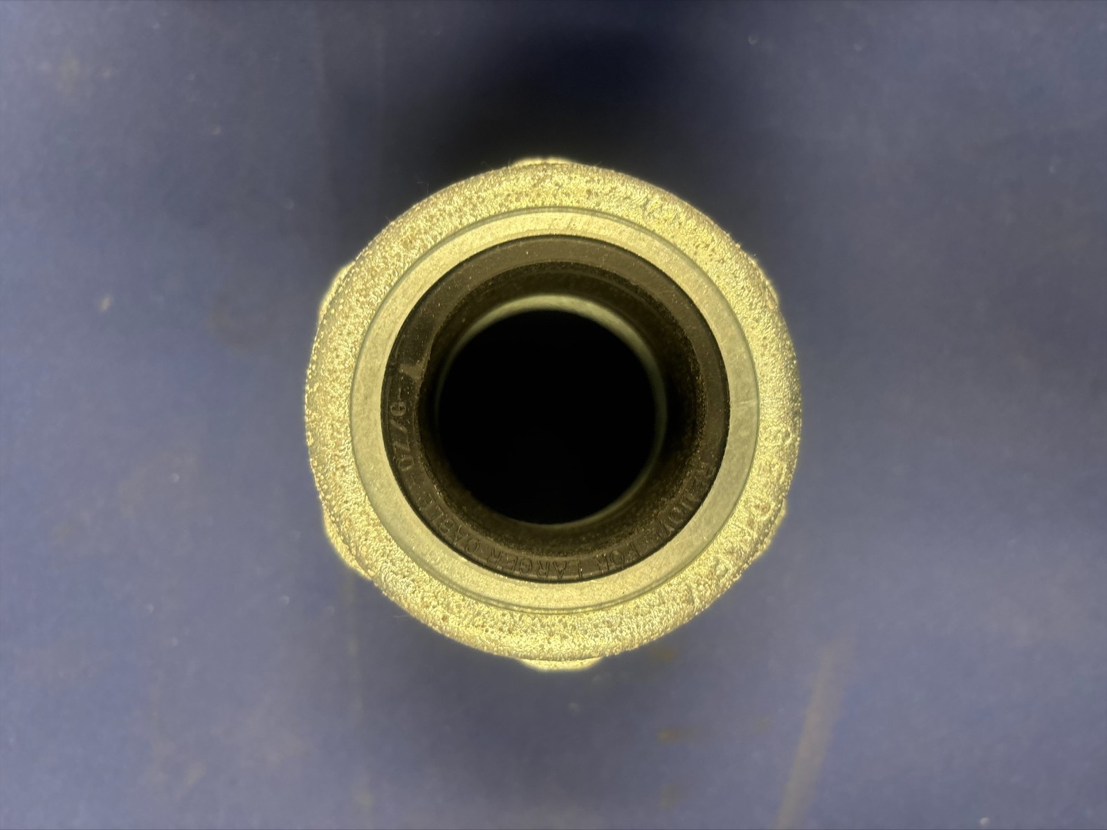 BOX OF 2 EMERSON OZ GEDNEY NO. SR2001750 STRAIN RELIEF CONNECTOR TYPE SR 2-INCH