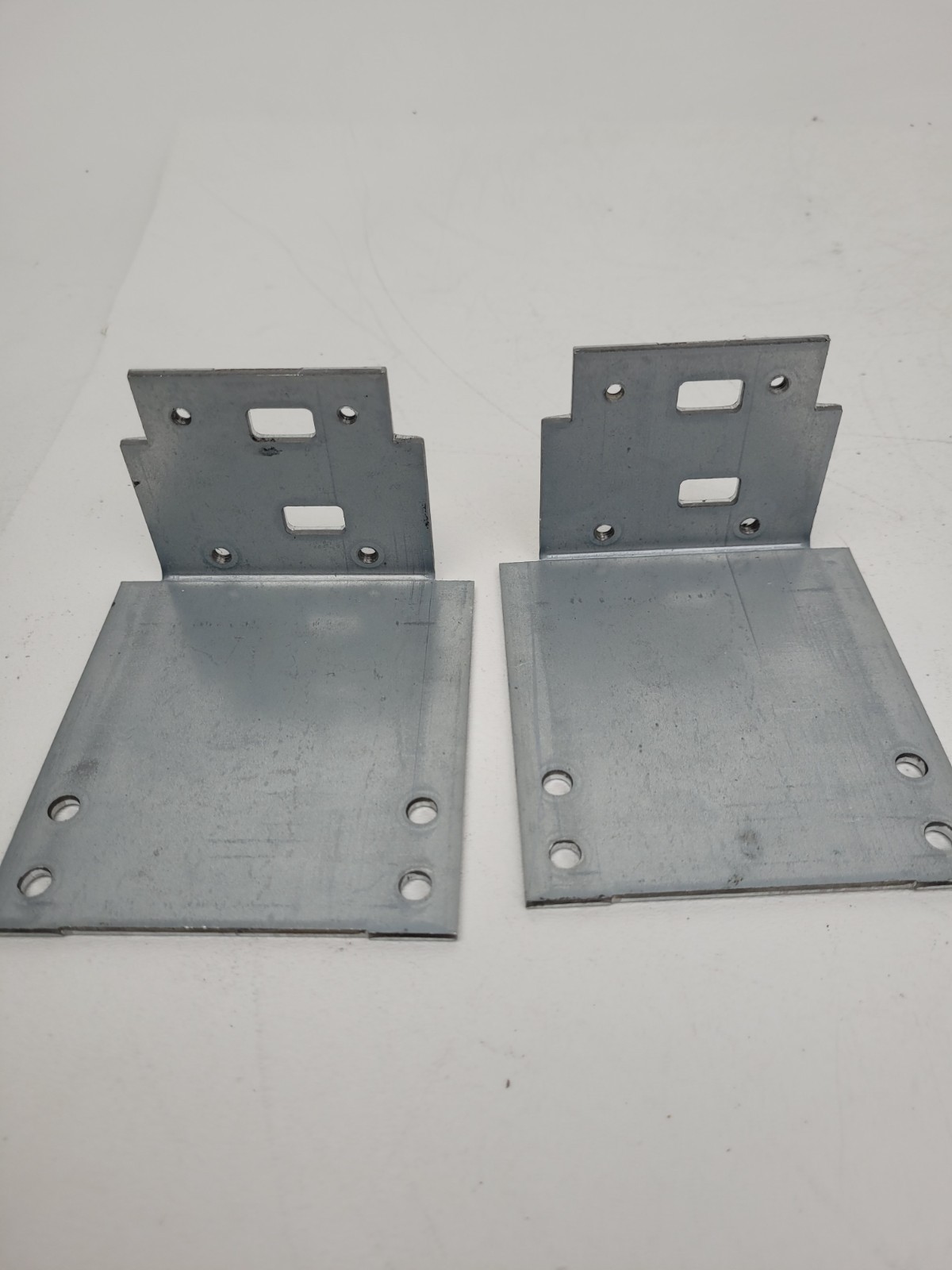 AMCB6EBFP GE APNB Spectra TED/SE Twin Mounting Hardware 150A 27″ Cover – New